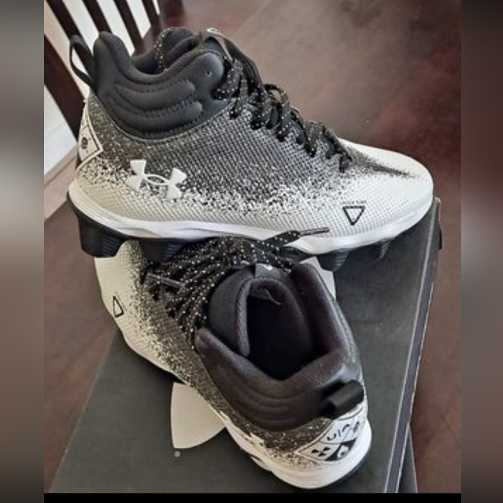 Youth UnderArmour Cleats